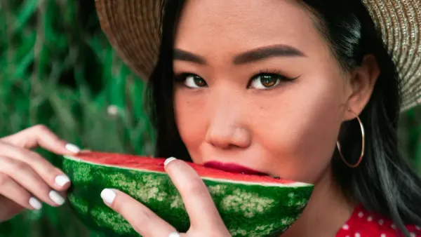 watermelon, volume eating, woman eats watermelon